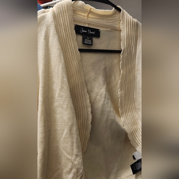 Sweater - Picture 5 of 5